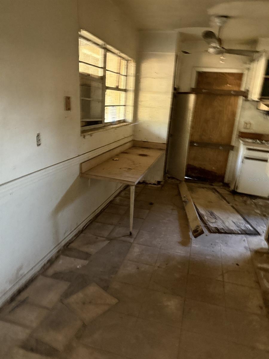 AYALAS GROVE SUB - Residential