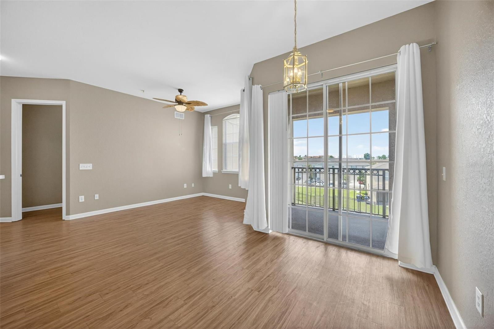 TERRACE RIDGE AT TOWN CENTER EAST CONDO - Residential