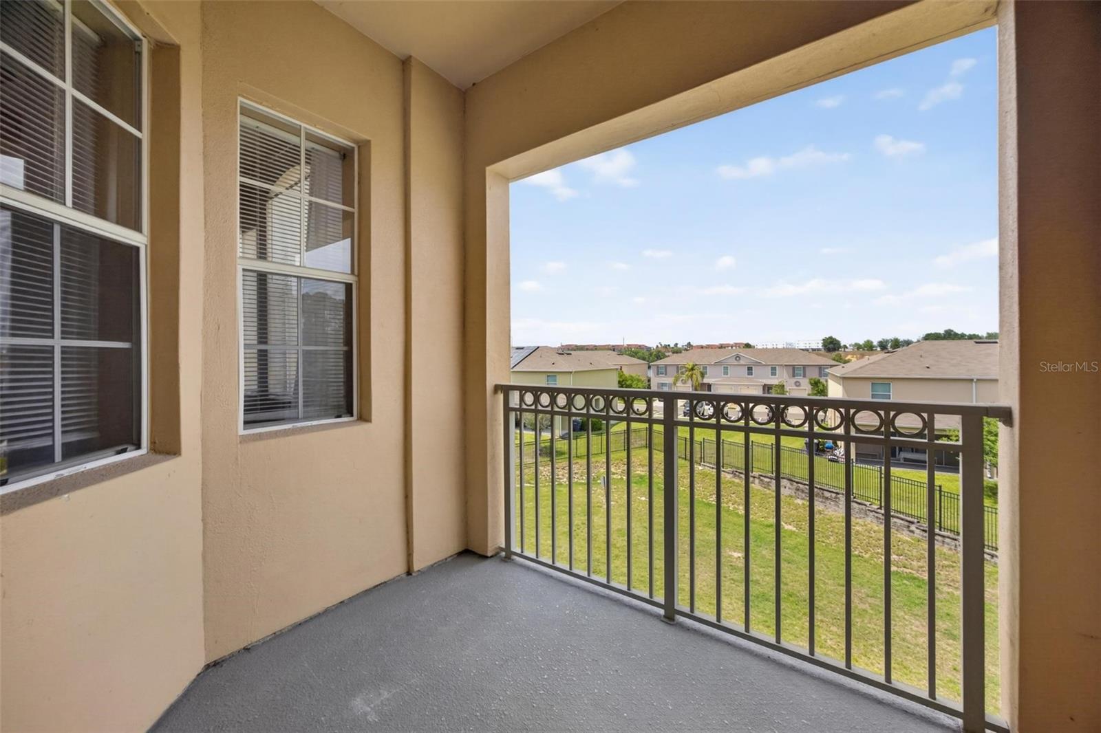 TERRACE RIDGE AT TOWN CENTER EAST CONDO - Residential