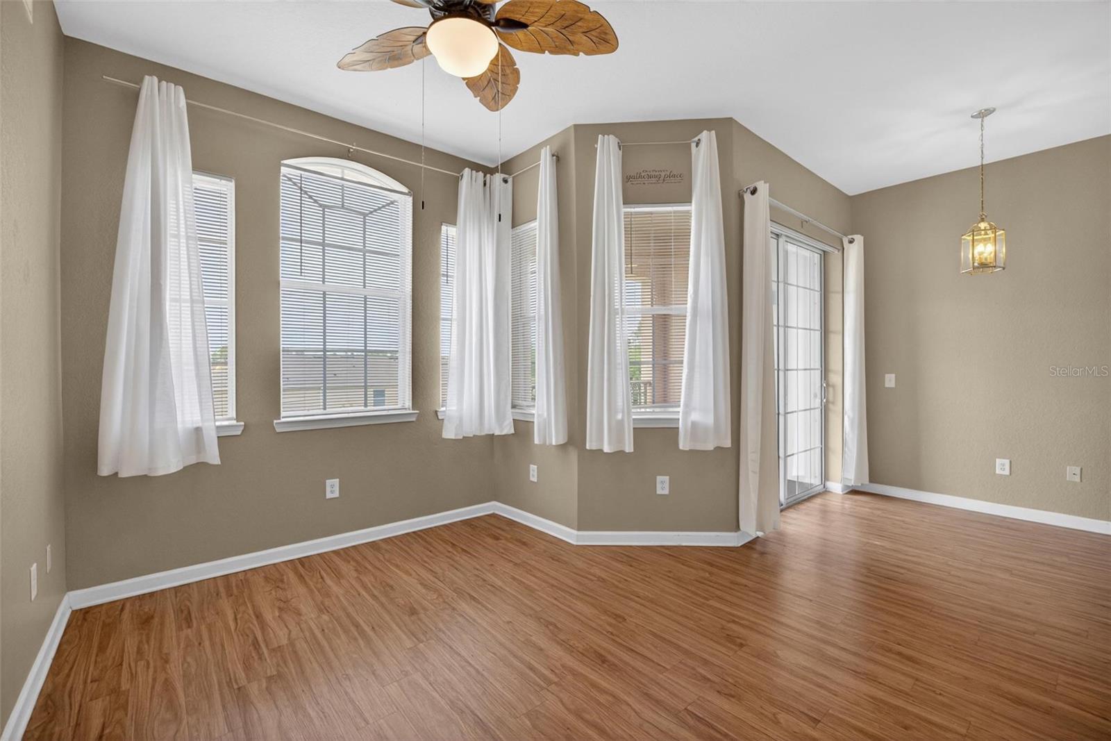 TERRACE RIDGE AT TOWN CENTER EAST CONDO - Residential