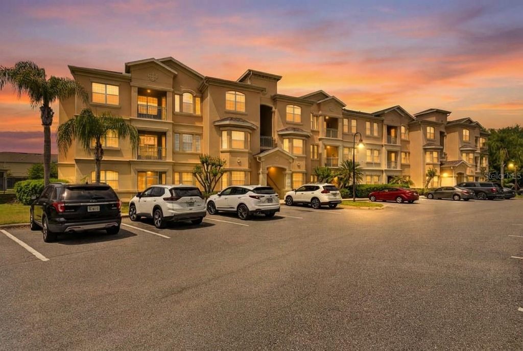 Photo of 620 Terrace Ridge Circle #620, Davenport, FL 33896 (MLS # O6398689)