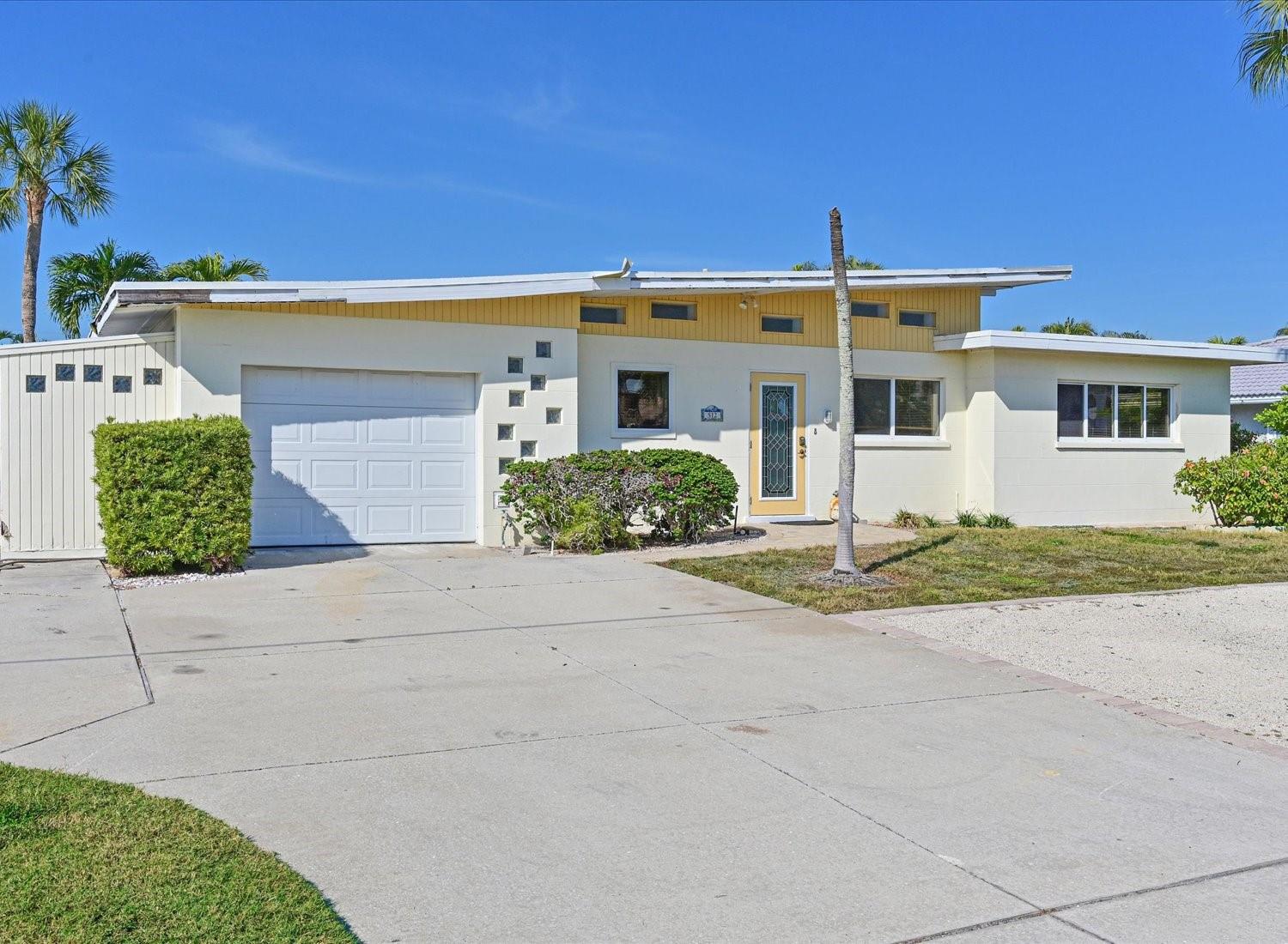 KEY ROYALE 1ST ADD - Residential
