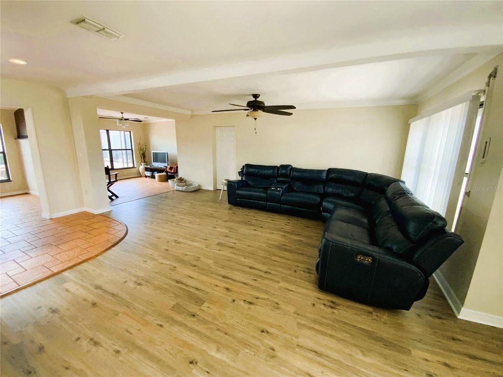 Photo of 5944 51st Avenue N, Kenneth City, FL 33709 (MLS # TB8518576)
