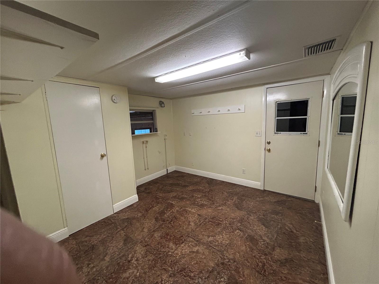 HOLIDAY HAVEN CAMPSITES UN #3 - Residential