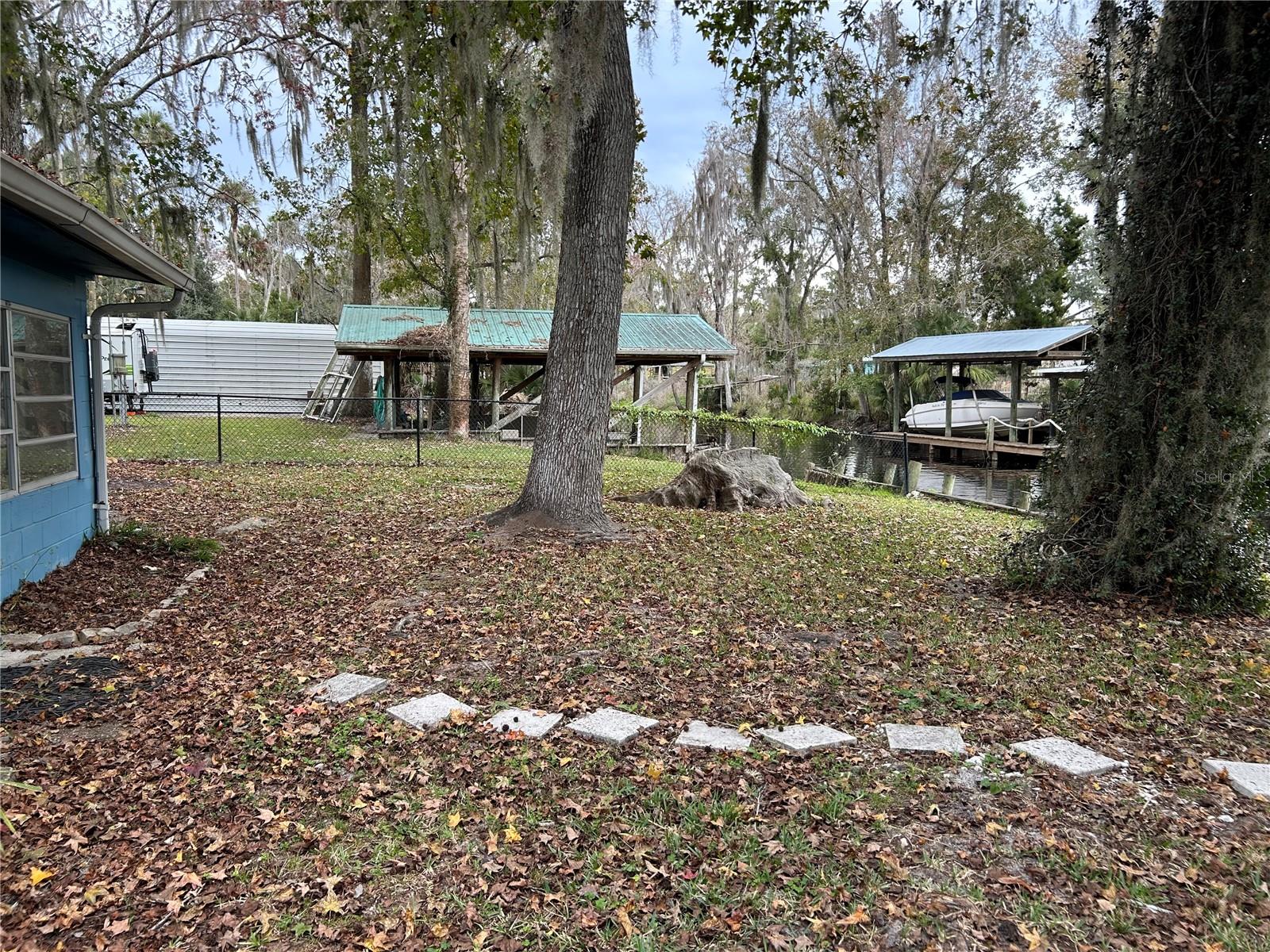 HOLIDAY HAVEN CAMPSITES UN #3 - Residential