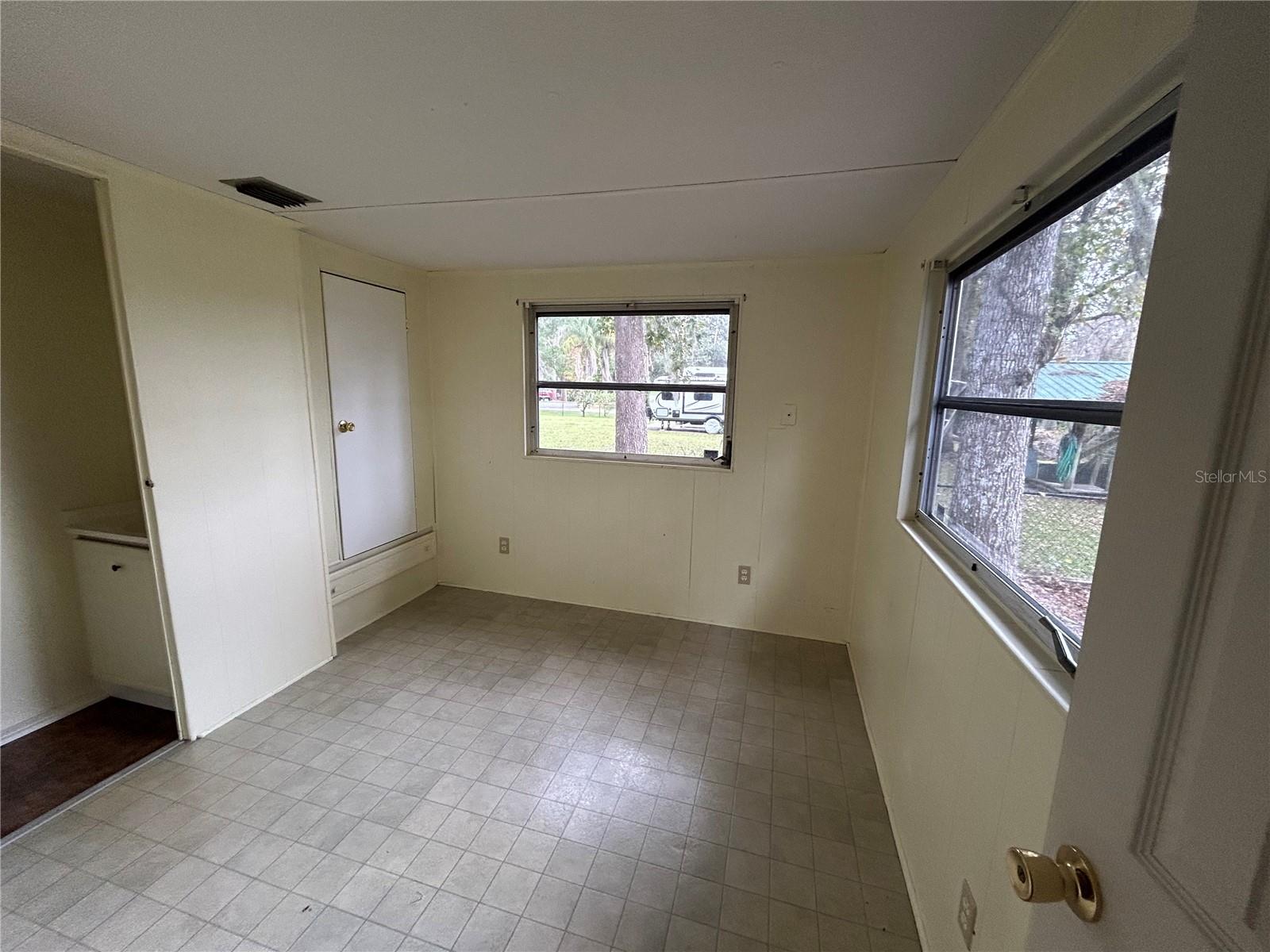 HOLIDAY HAVEN CAMPSITES UN #3 - Residential