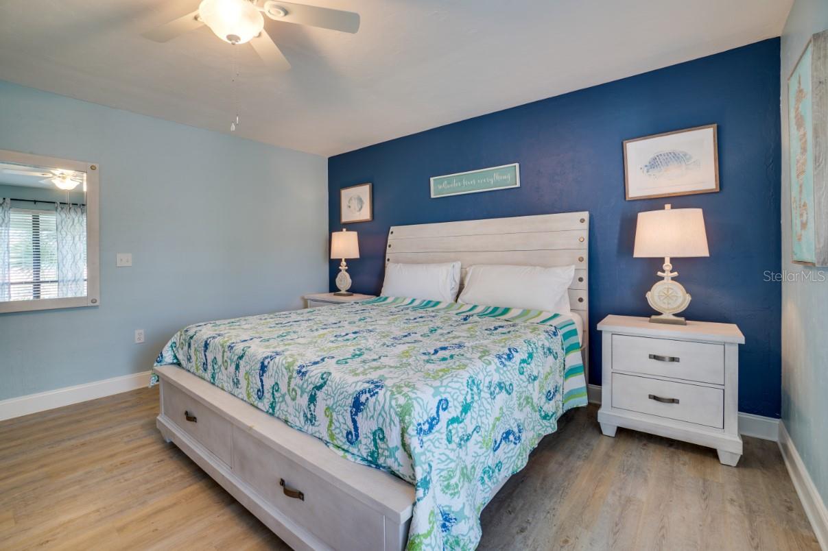 RUNAWAY BAY - Residential