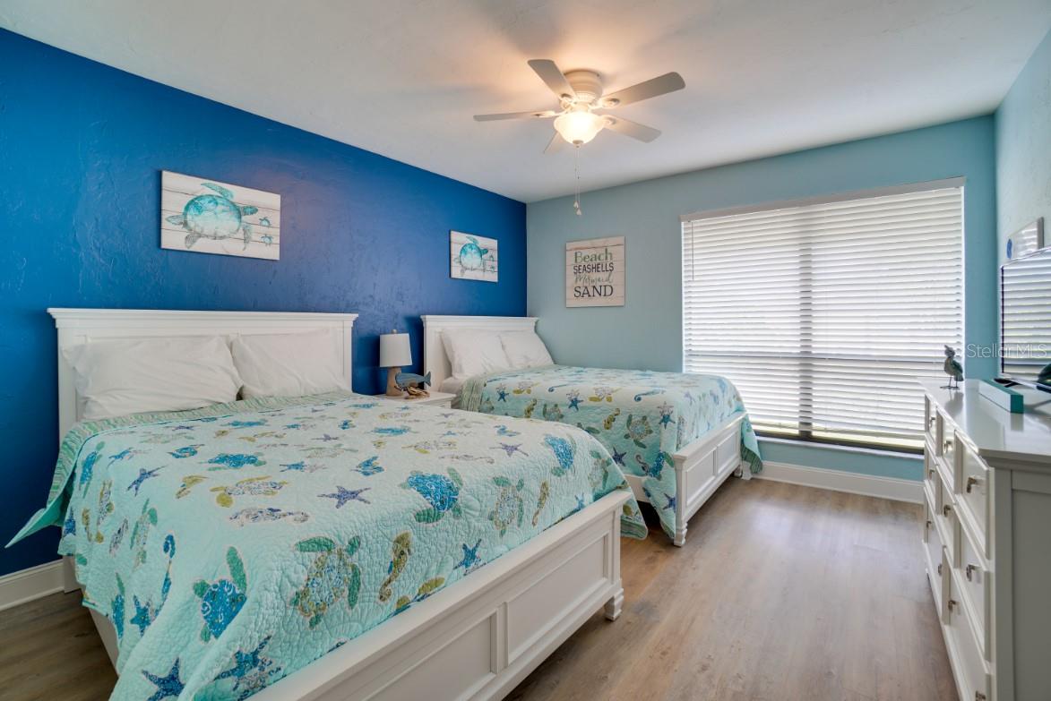 RUNAWAY BAY - Residential