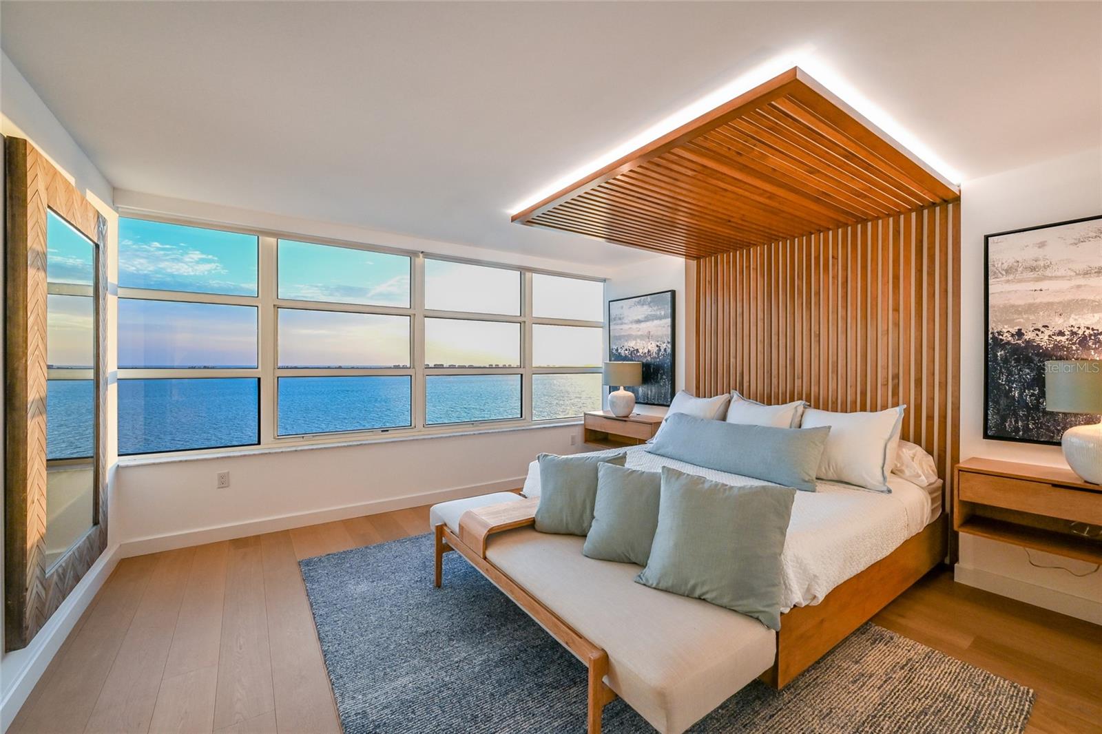 CONDO ON THE BAY TOWER II - Residential
