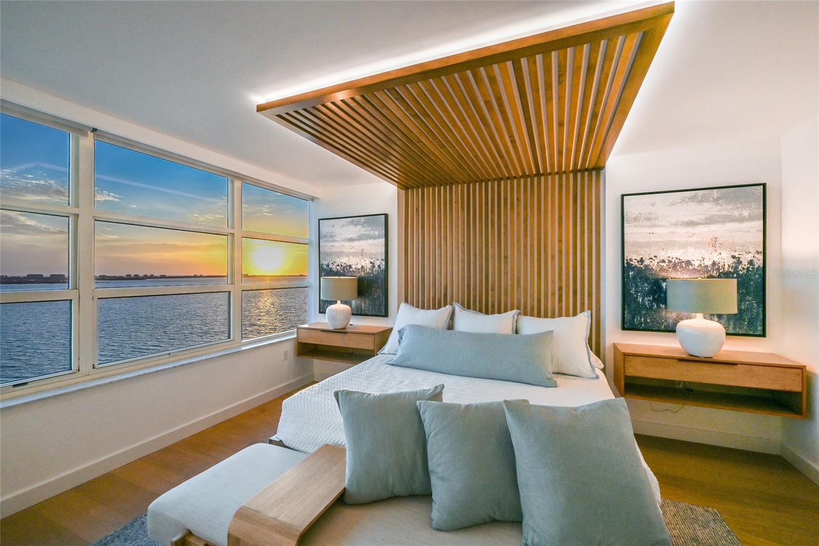 CONDO ON THE BAY TOWER II - Residential