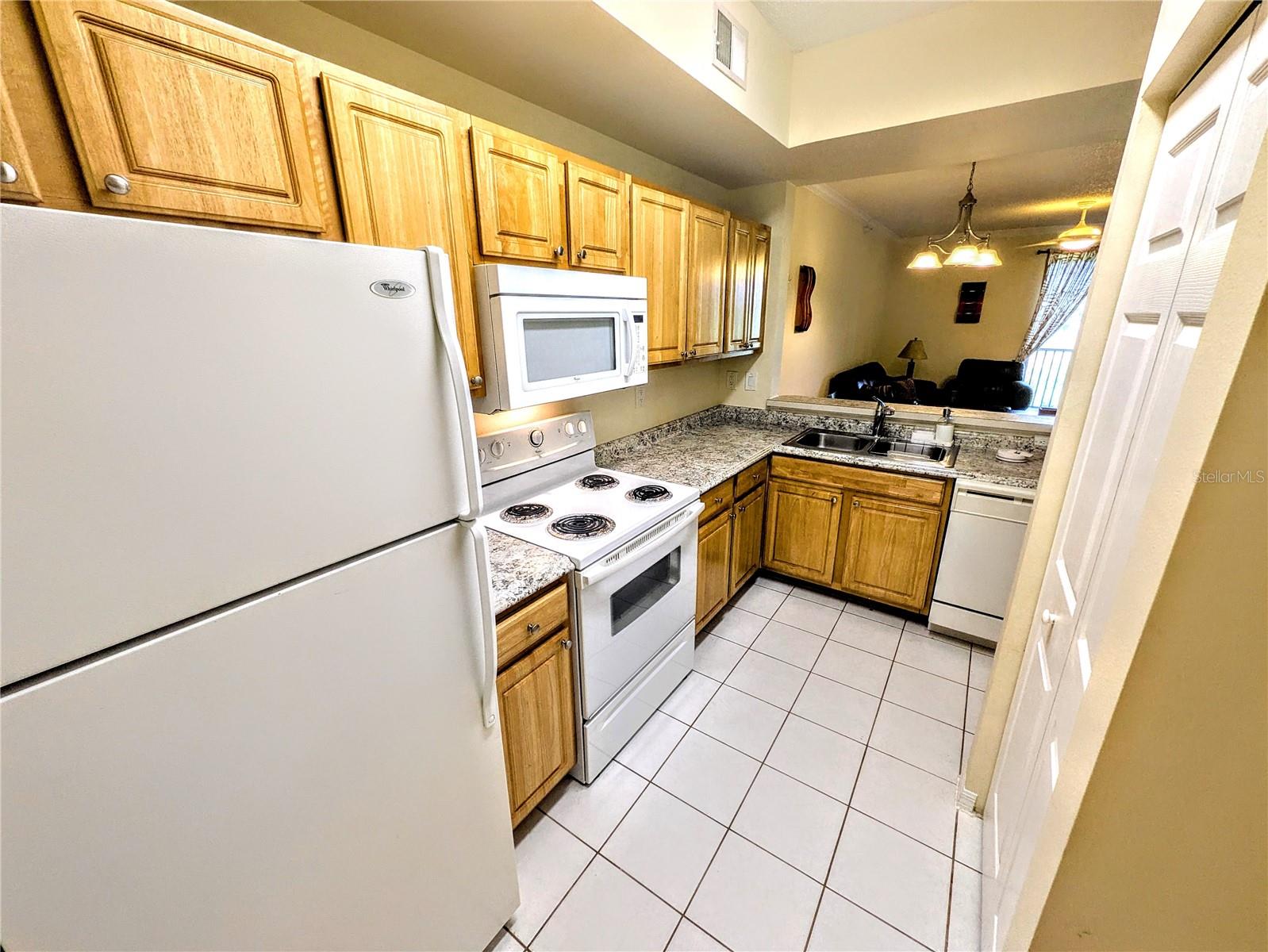LAS PALMAS OF SARASOTA - Residential Lease