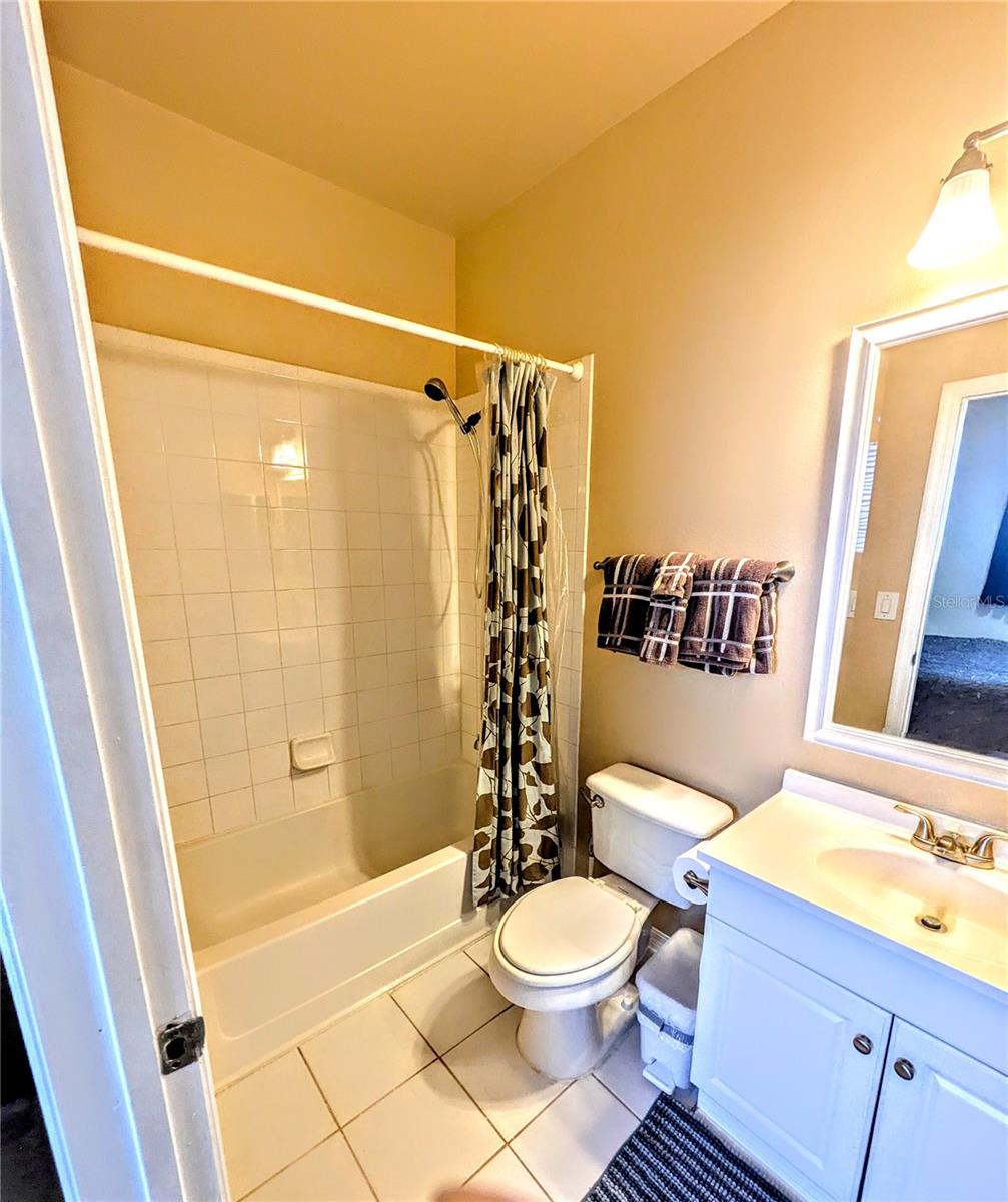 LAS PALMAS OF SARASOTA - Residential Lease