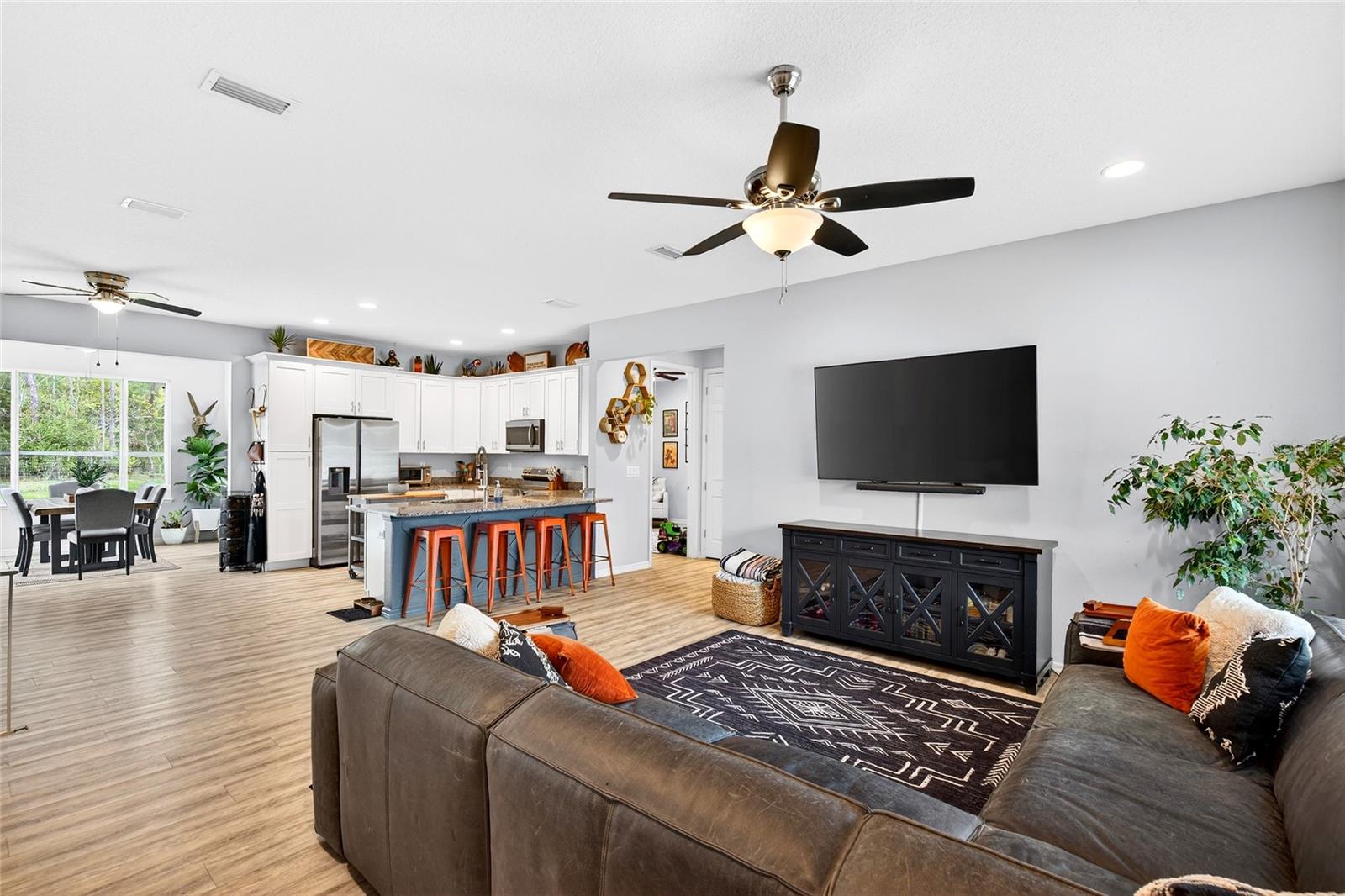 MARION OAKS UN SIX - Residential