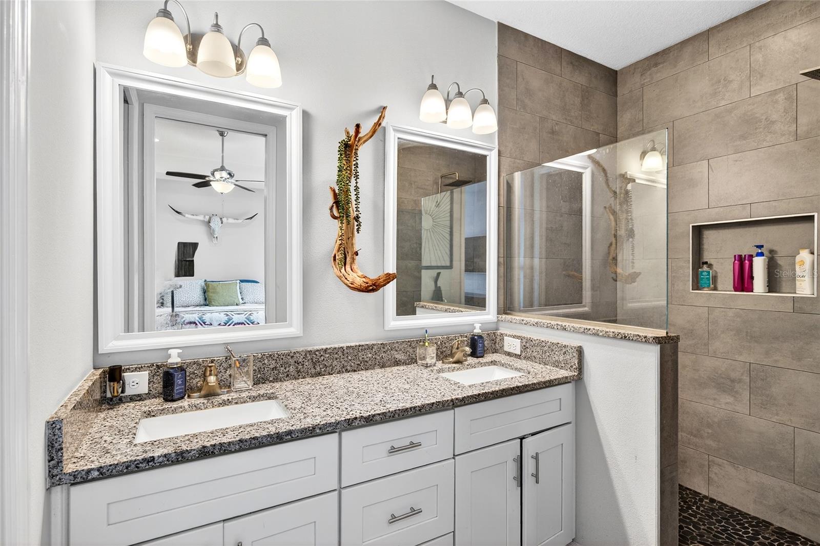 MARION OAKS UN SIX - Residential