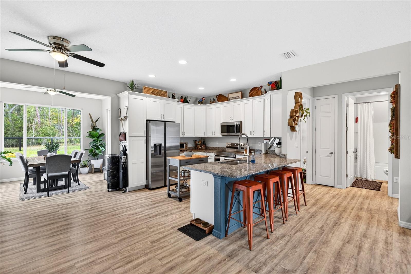 MARION OAKS UN SIX - Residential