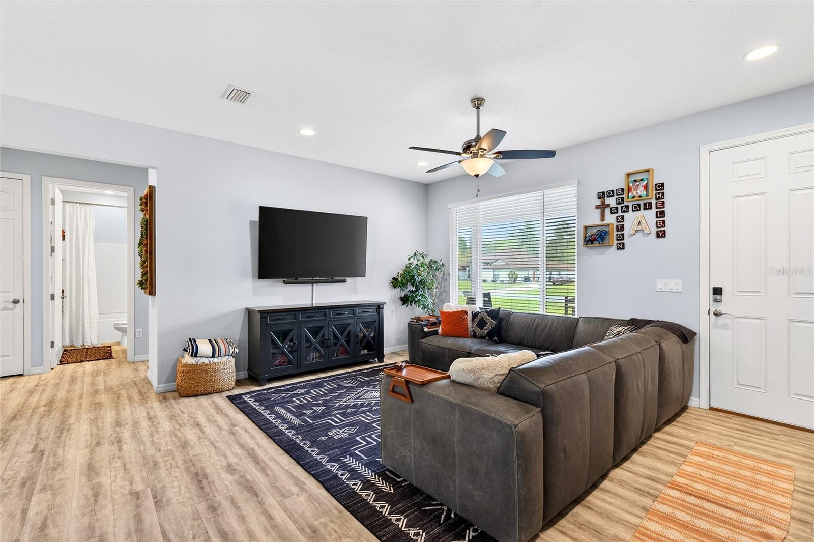 MARION OAKS UN SIX - Residential