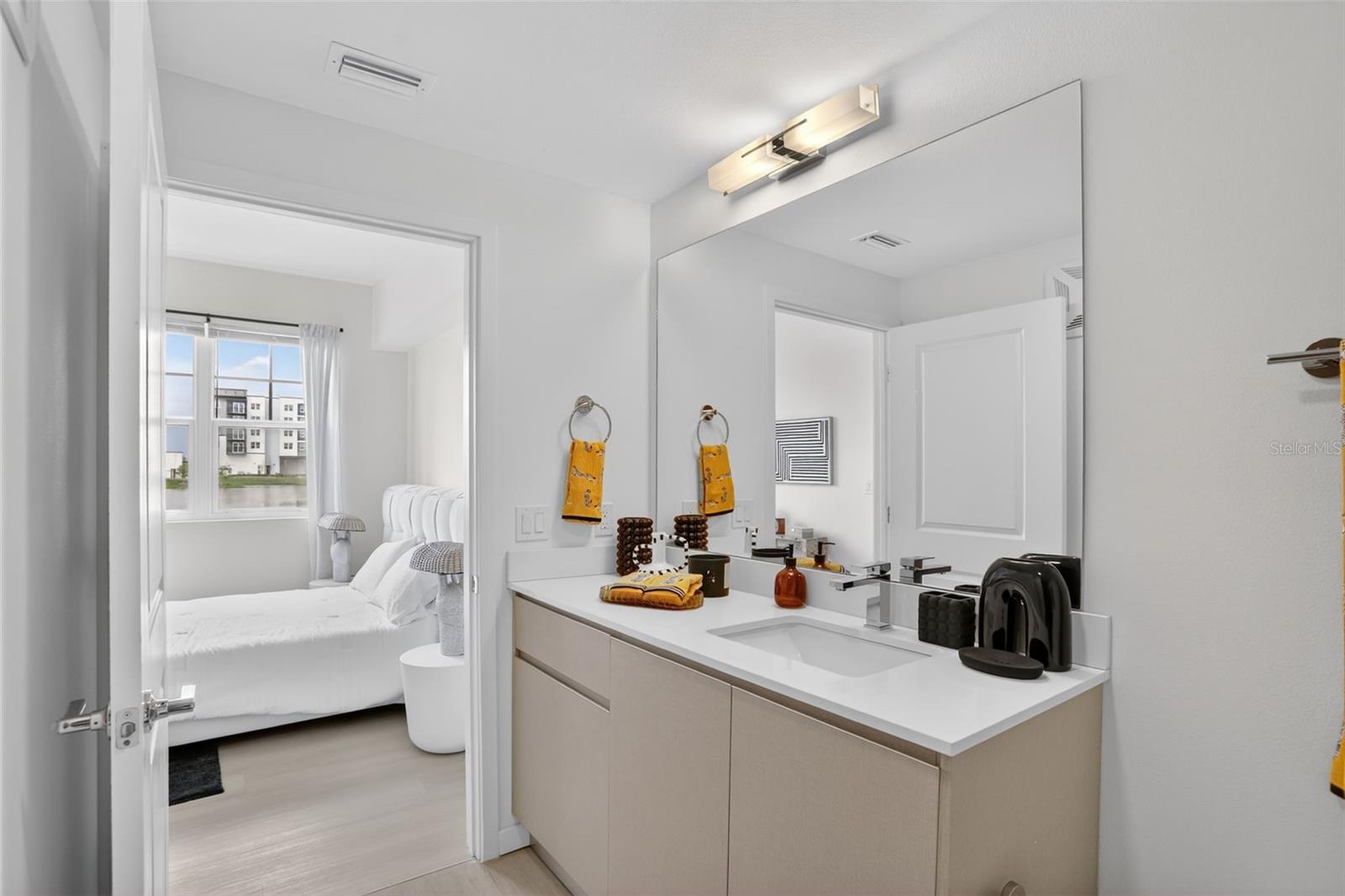 MILLENIA PARK - Residential Lease