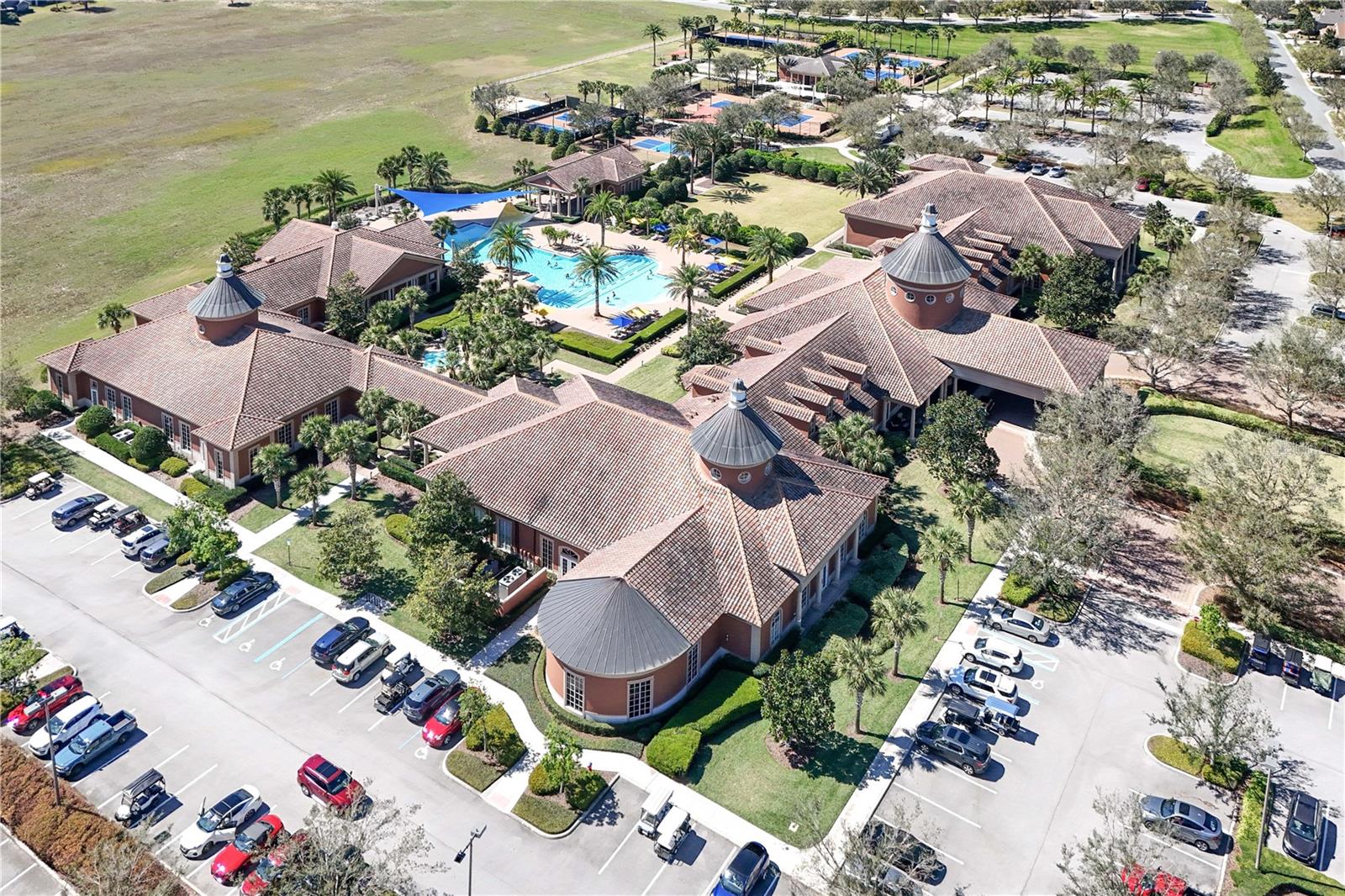 CASCADES OF PHASE 1 #2000 - Residential