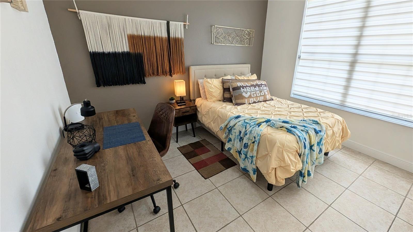 SOUTHERN DUNES ESTATES ADD - Residential Lease