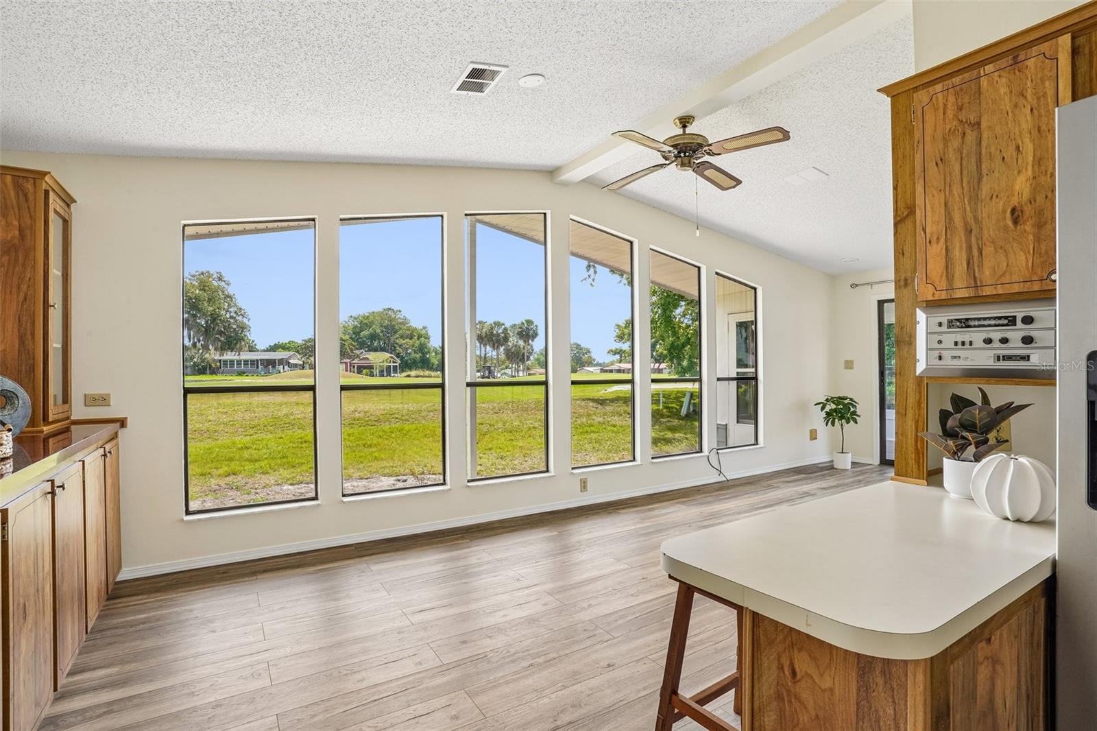 LADY LAKE ORANGE BLOSSOM GARDENS UNIT 07 - Residential