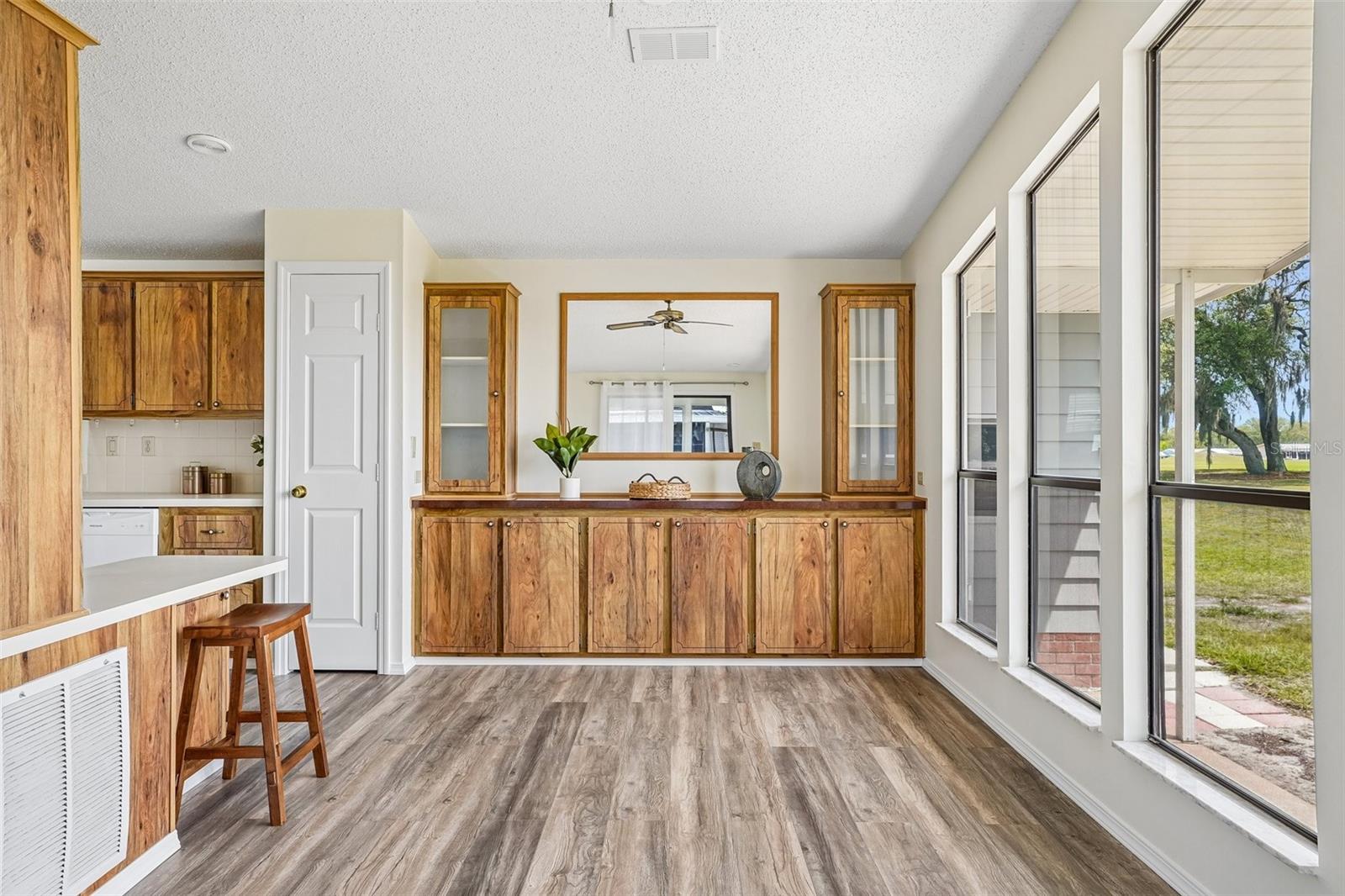 LADY LAKE ORANGE BLOSSOM GARDENS UNIT 07 - Residential