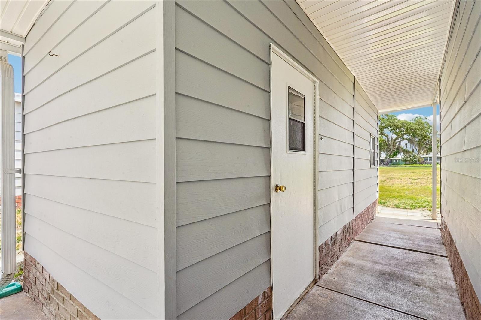 LADY LAKE ORANGE BLOSSOM GARDENS UNIT 07 - Residential