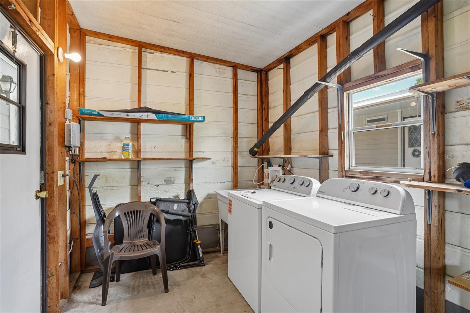 LADY LAKE ORANGE BLOSSOM GARDENS UNIT 07 - Residential