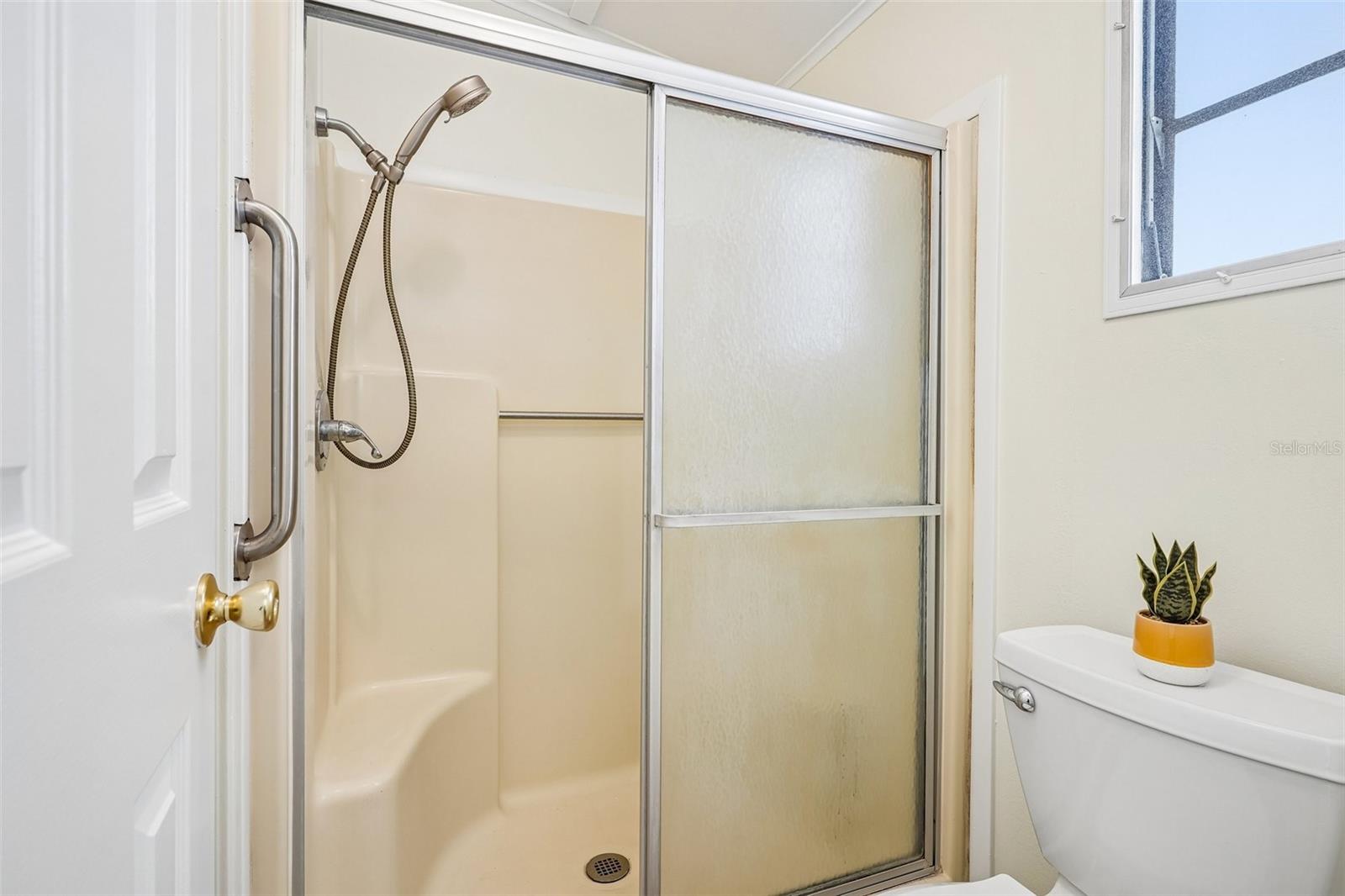 LADY LAKE ORANGE BLOSSOM GARDENS UNIT 07 - Residential