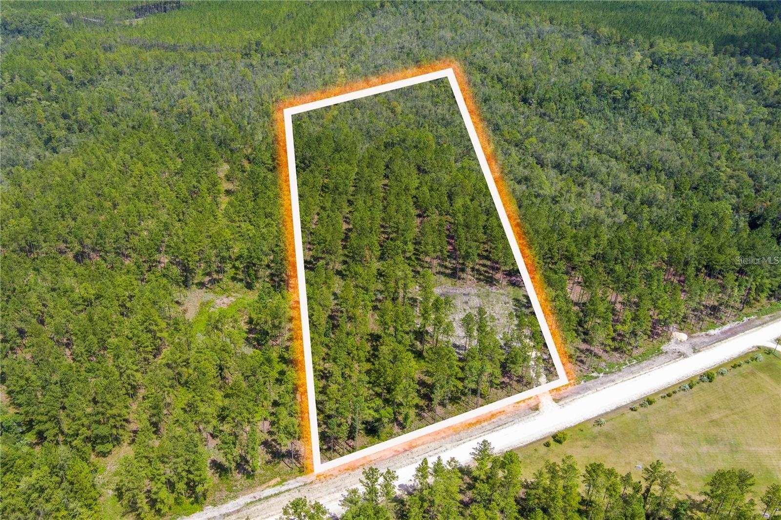 Vacant land located between Lake Butler and Macclenny. Just miles from I-10 and less than one hour from JAX international airport. This property has a driveway with a cleared area ready for your home. Lots of wildlife on the property, surrounded by mature pine trees.