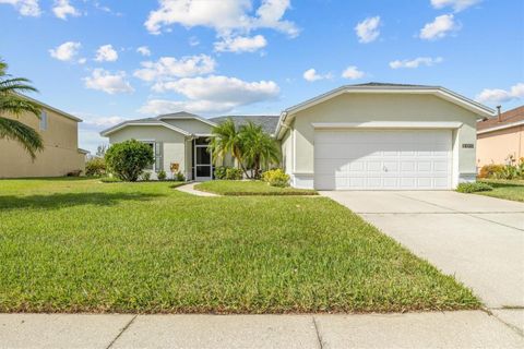 A home in LAKELAND