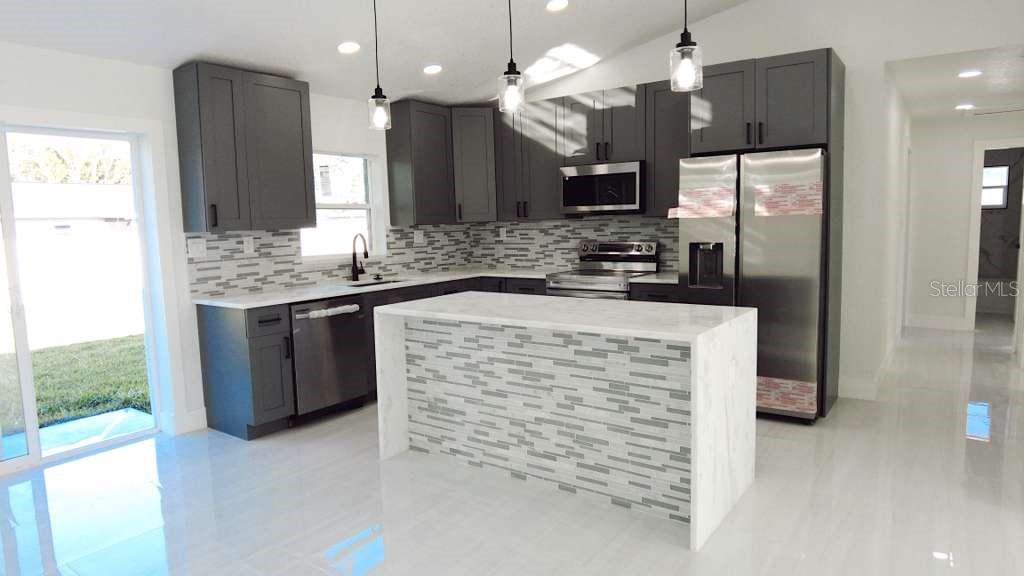 SUN N LK SEB UNIT 05 - Residential