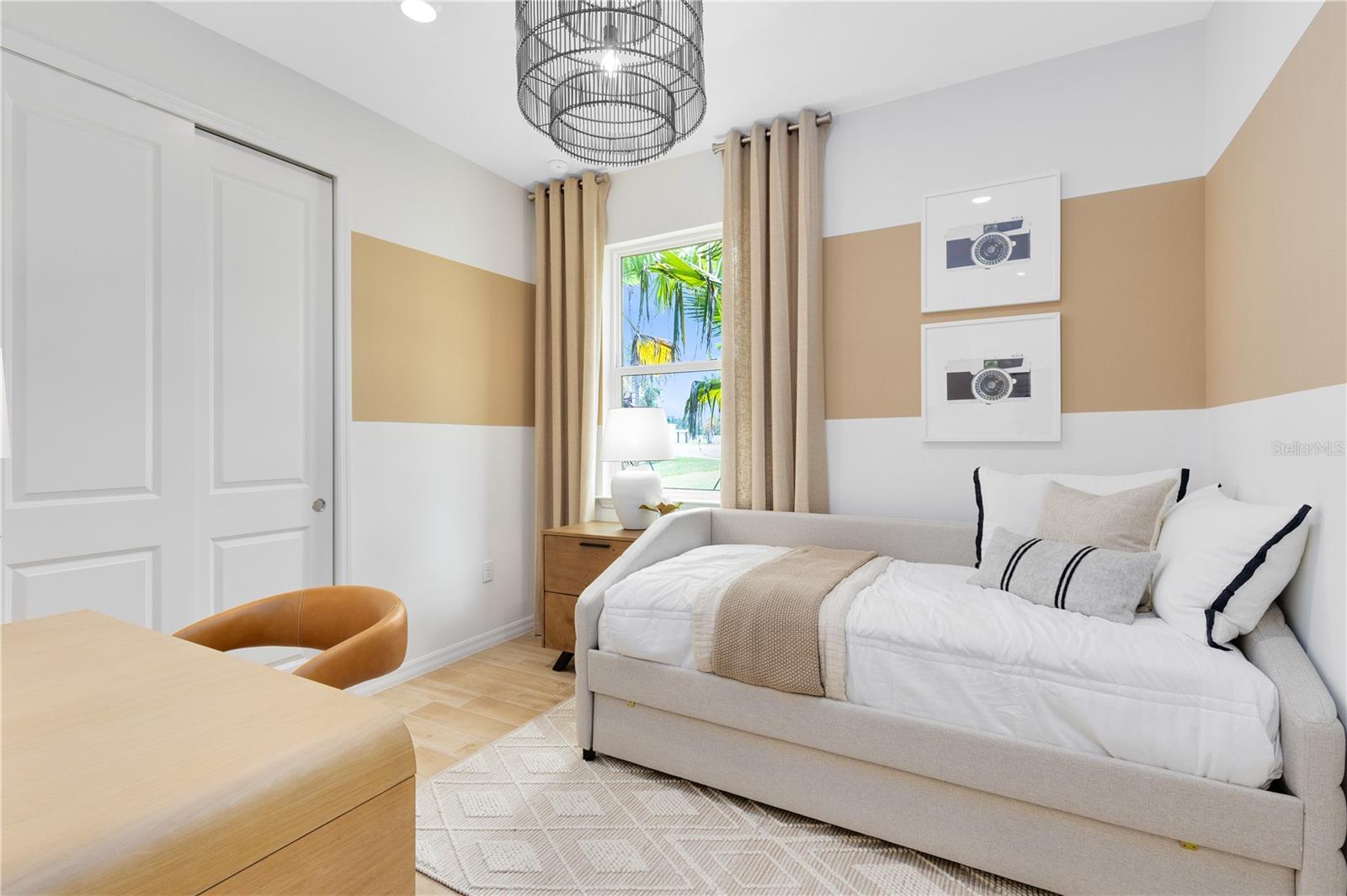 SUNRISE ESTATES - Residential