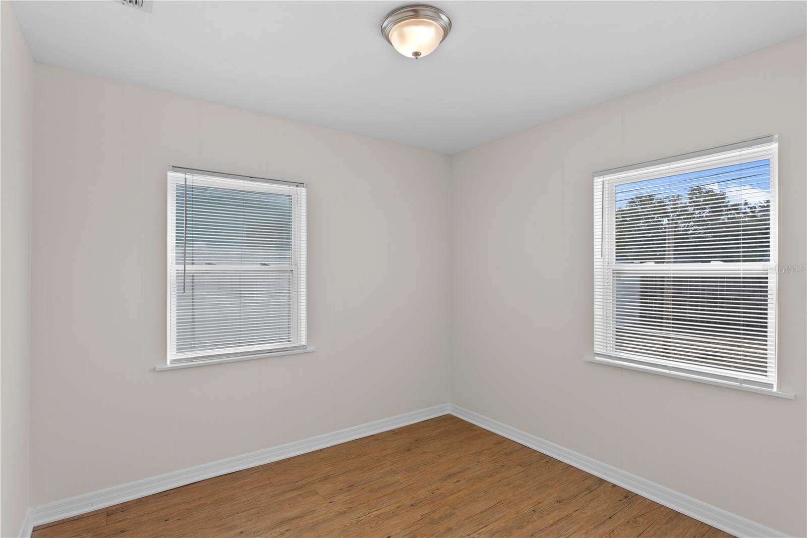 NORTH ST PETERSBURG - Residential