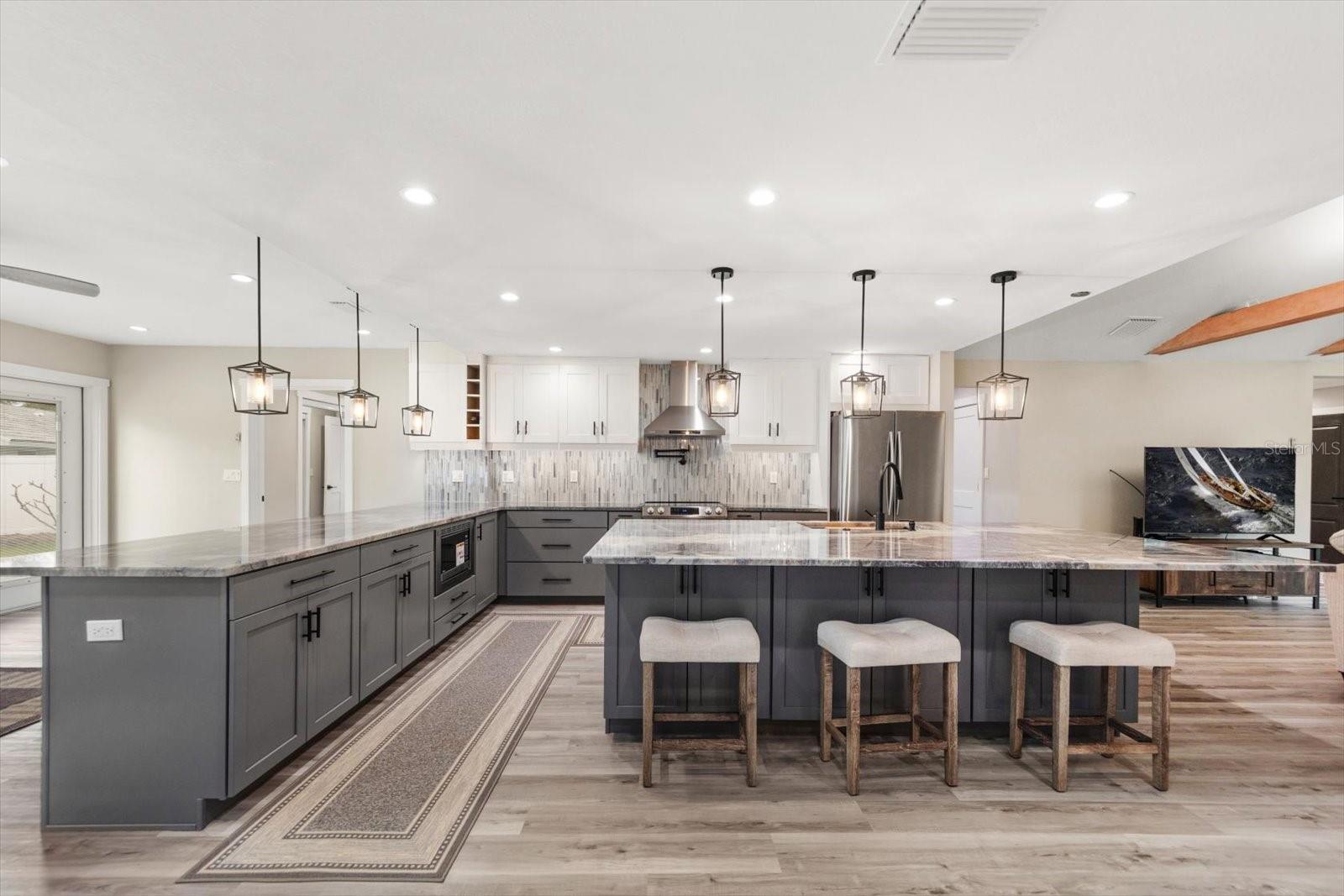 BELLEAIR ESTATES 1ST ADD - Residential