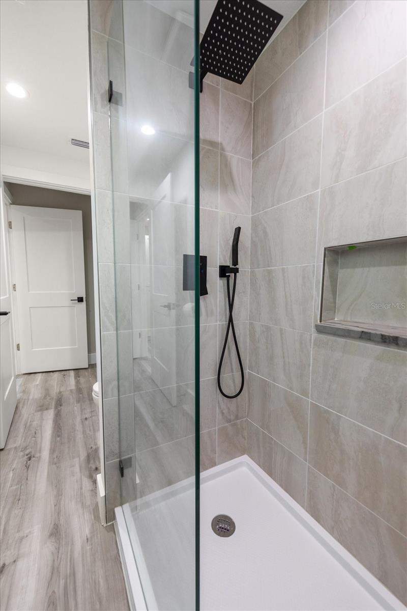 BELLEAIR ESTATES 1ST ADD - Residential