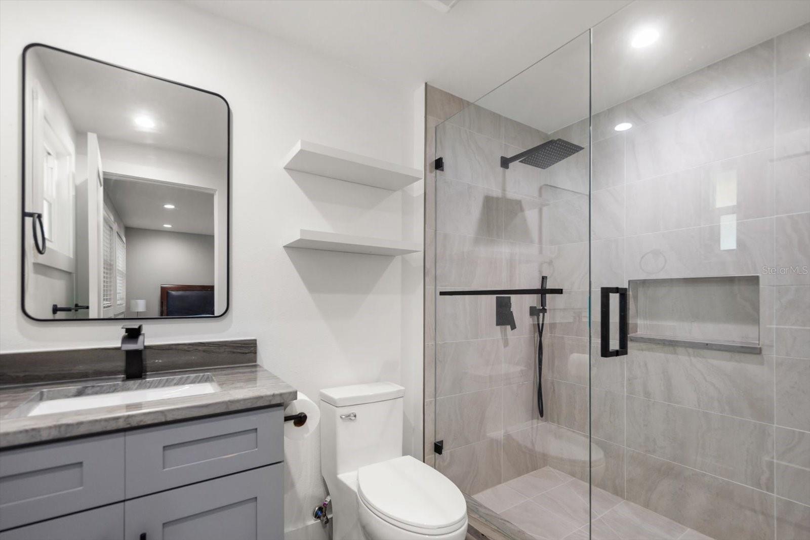 BELLEAIR ESTATES 1ST ADD - Residential