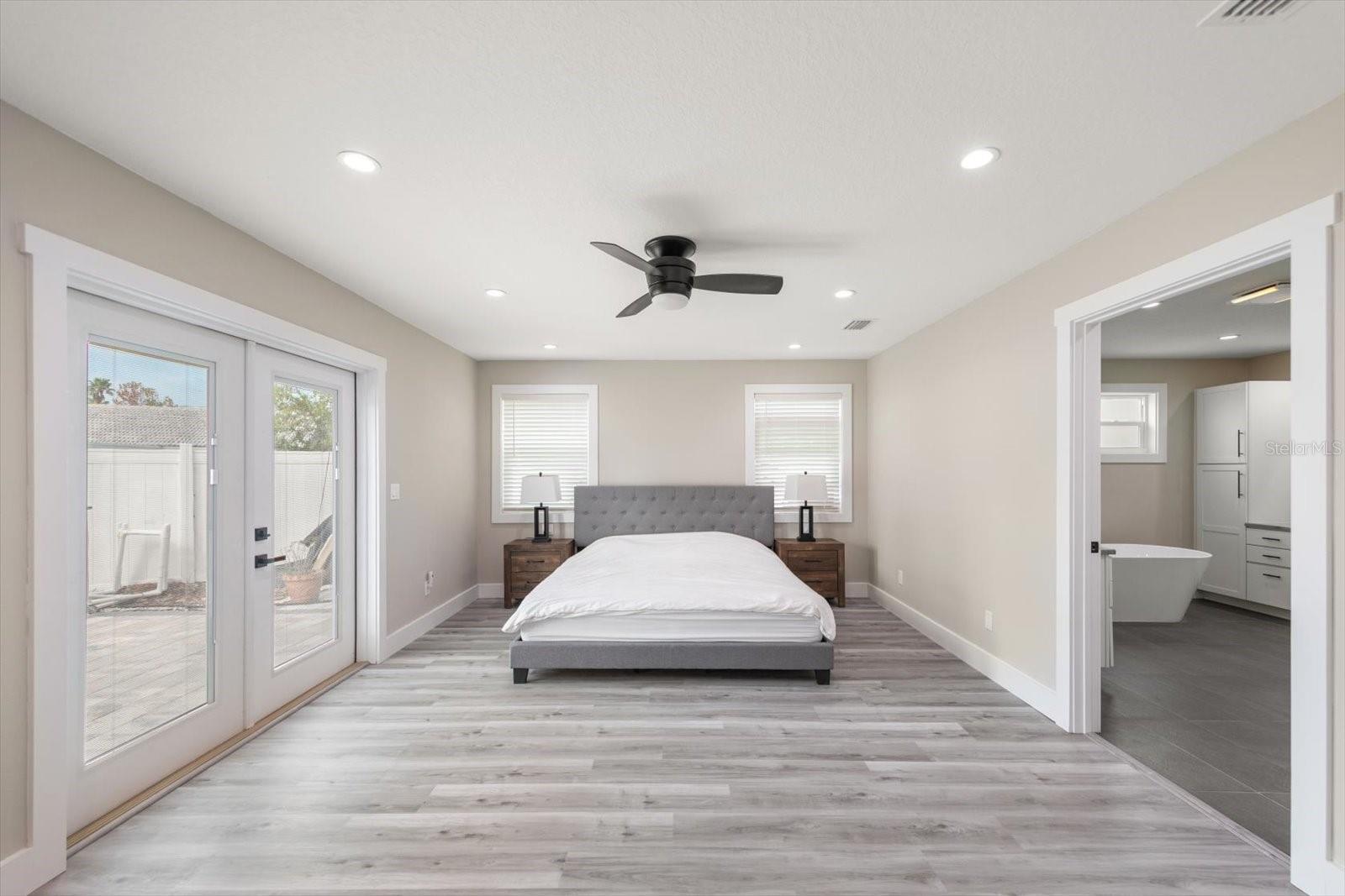 BELLEAIR ESTATES 1ST ADD - Residential