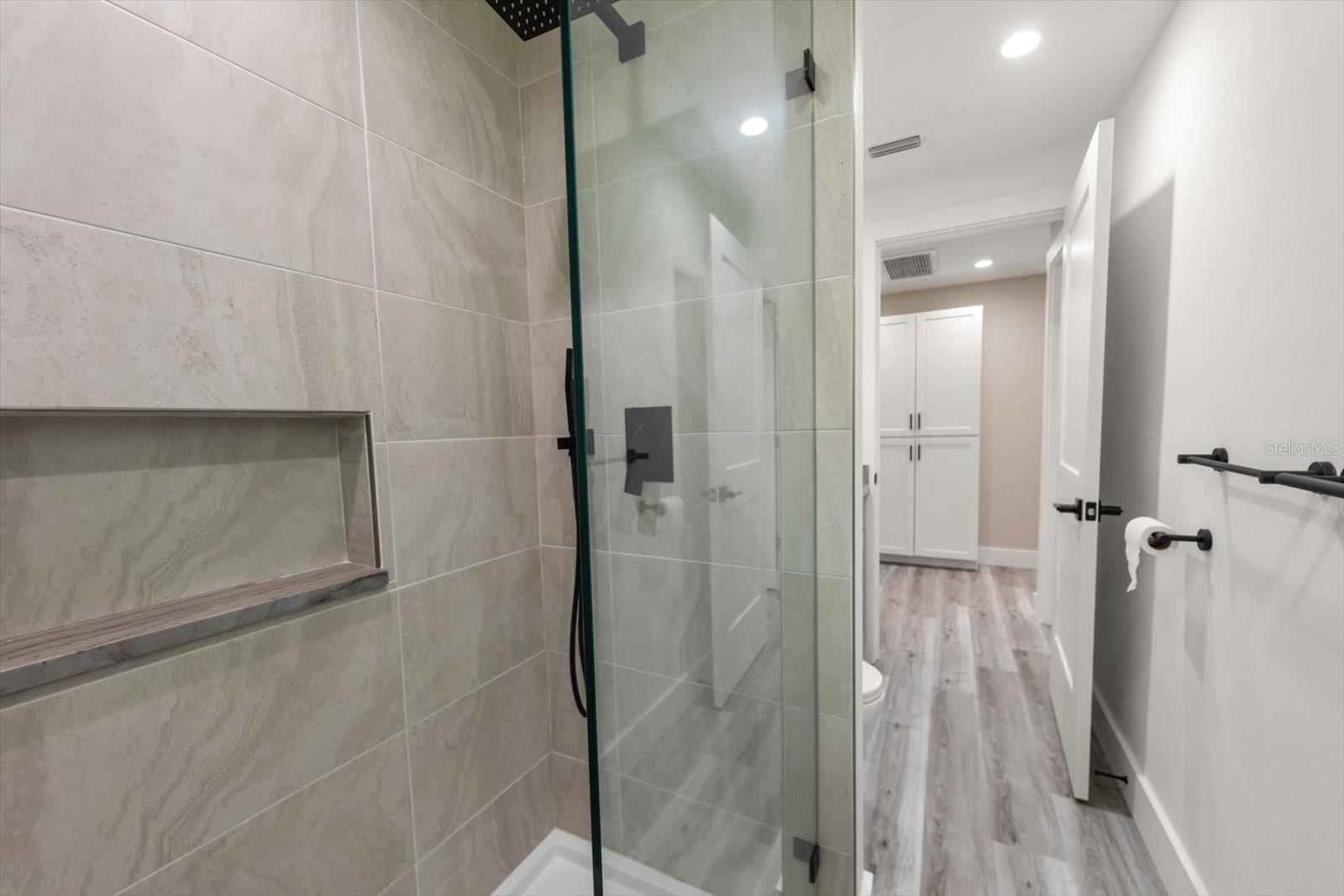 BELLEAIR ESTATES 1ST ADD - Residential