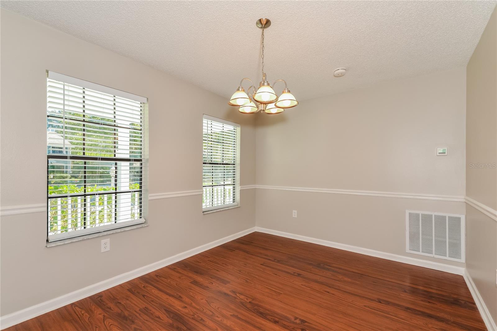 CEDAR CREEK - Residential Lease