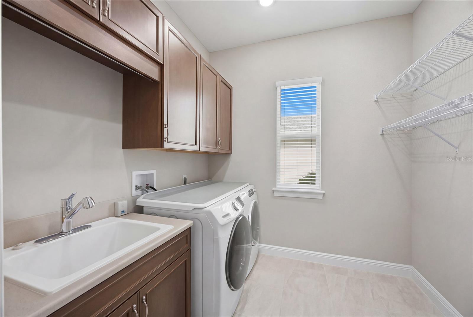 HIDDEN RESERVE - Residential