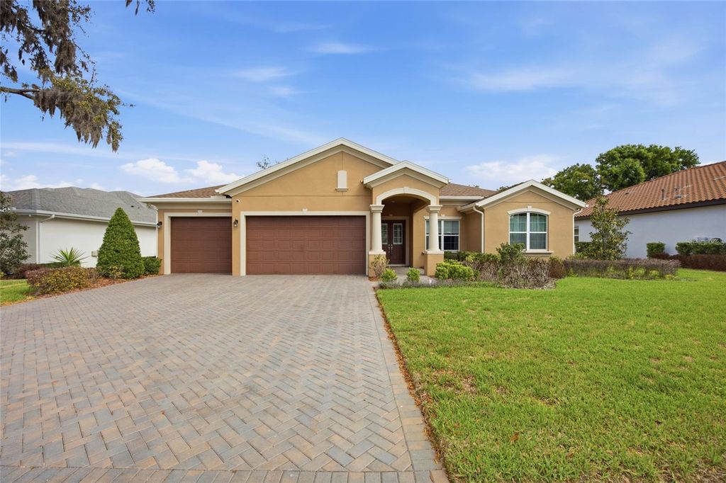 Photo of 115 Brookover Lane, Brandon, FL 33511 (MLS # TB8491132)