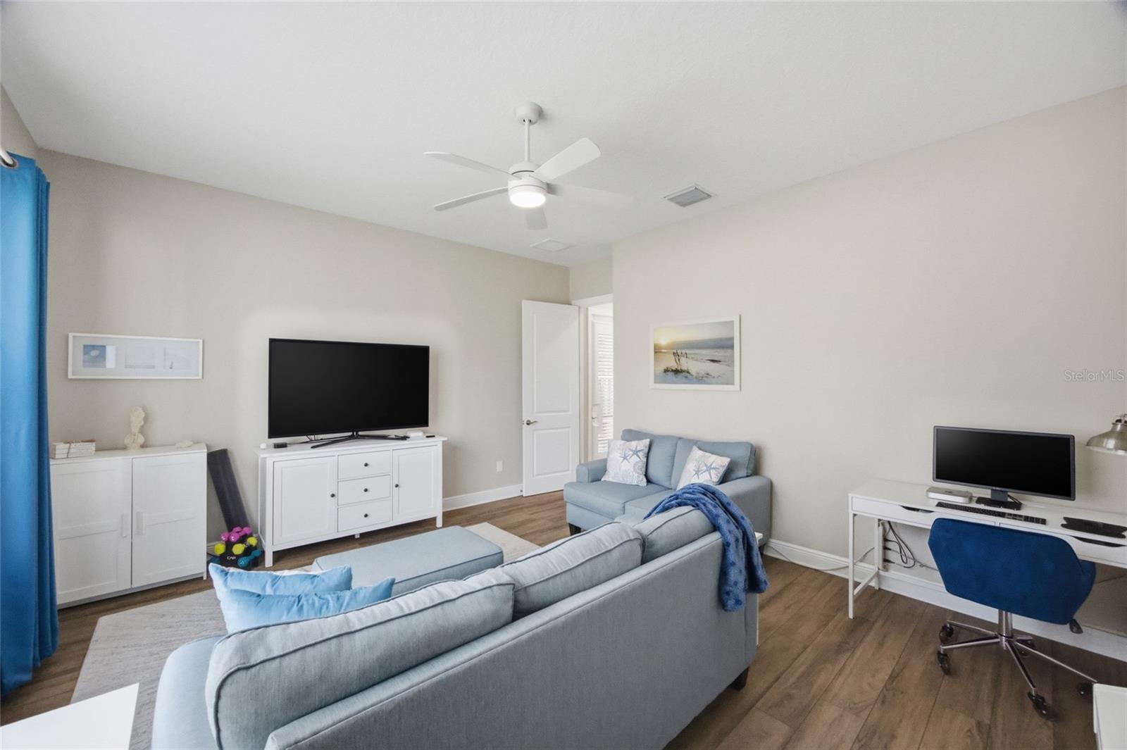 HIDDEN RESERVE - Residential