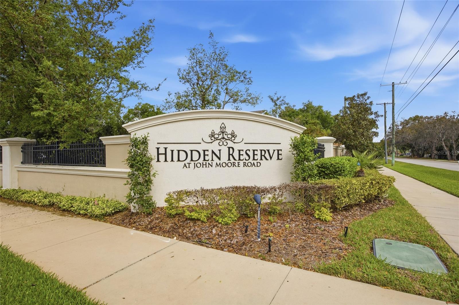 HIDDEN RESERVE - Residential
