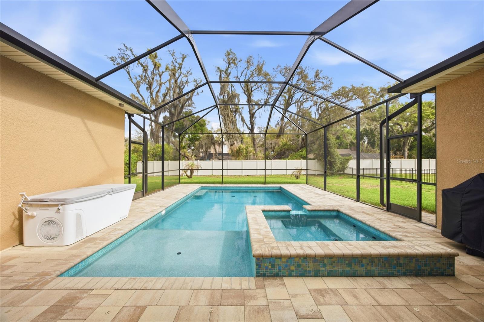 HIDDEN RESERVE - Residential