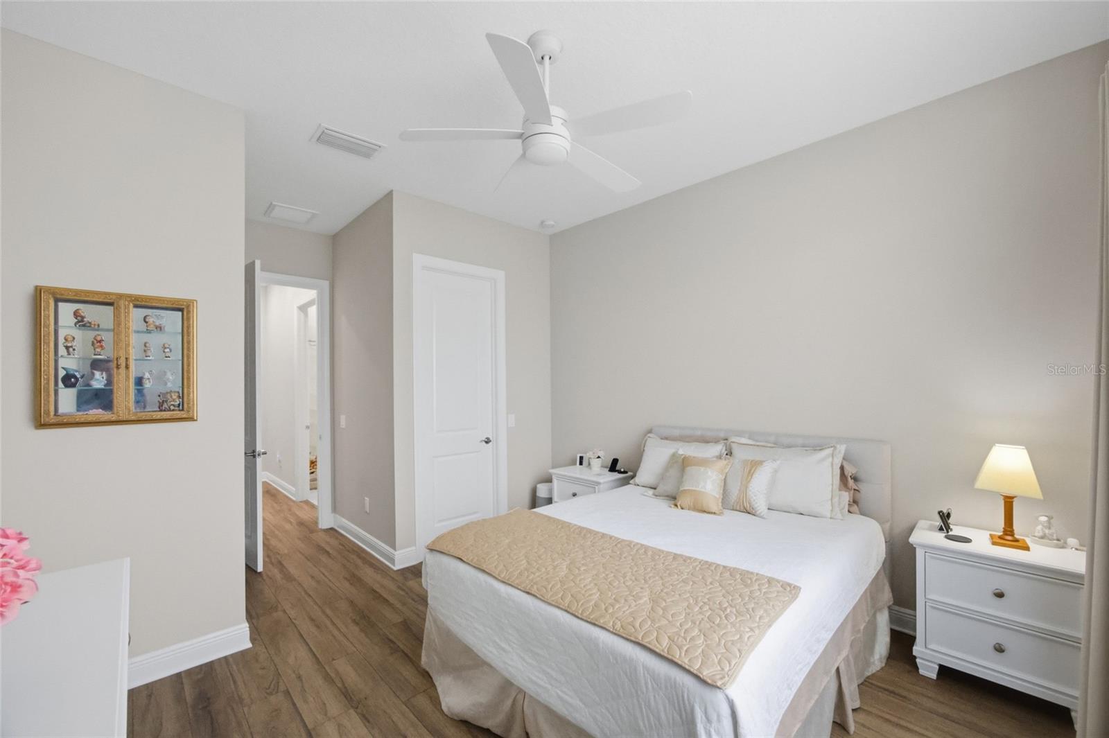 HIDDEN RESERVE - Residential