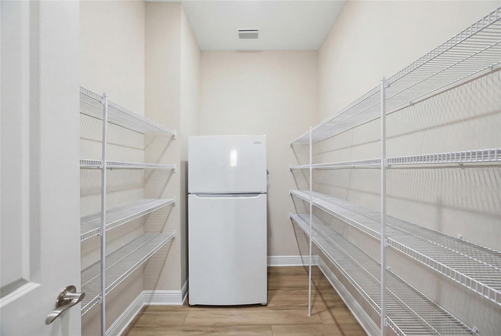 HIDDEN RESERVE - Residential