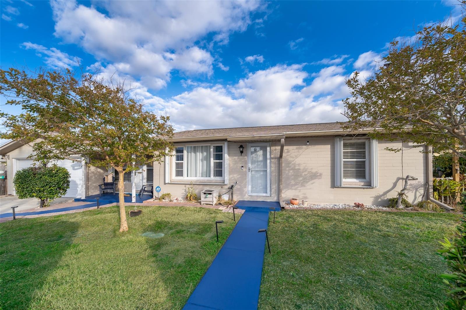509 EASTWOOD LANE