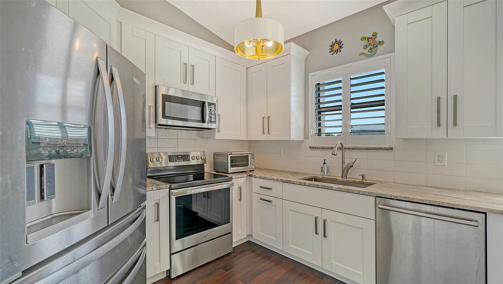 LANDINGS SOUTH III - Residential