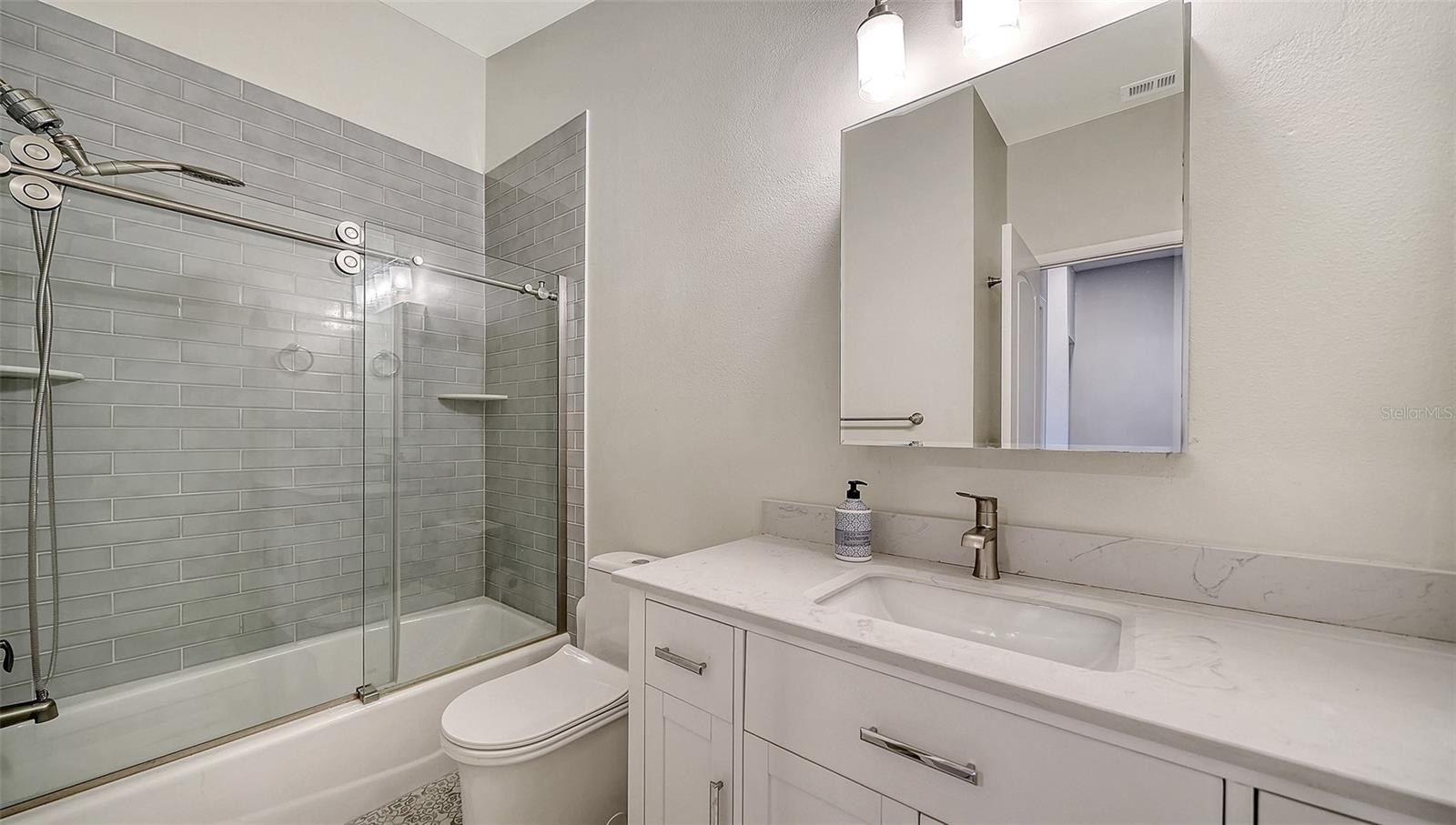 LANDINGS SOUTH III - Residential