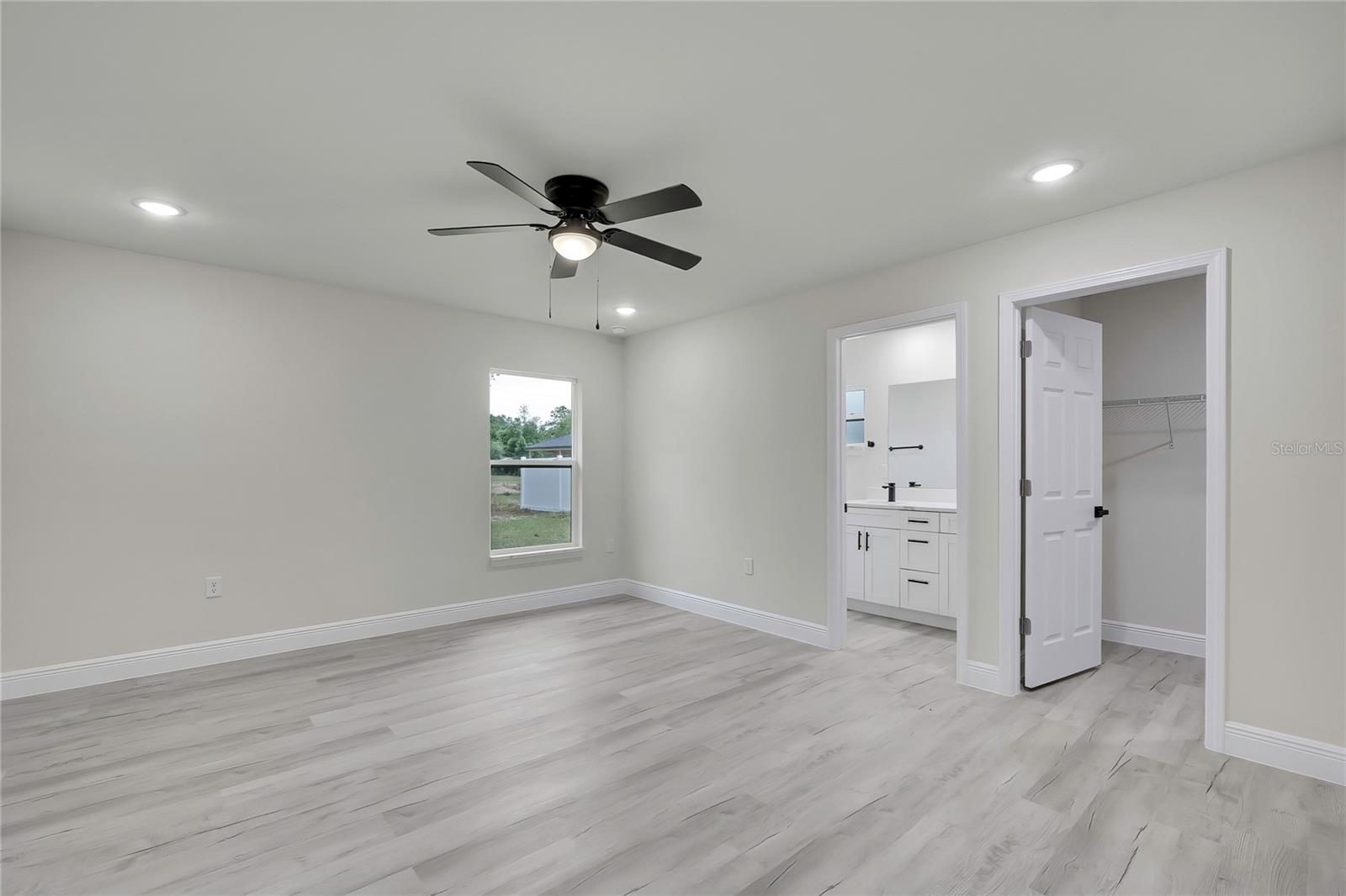 CITRUS SPGS UNIT 03 - Residential